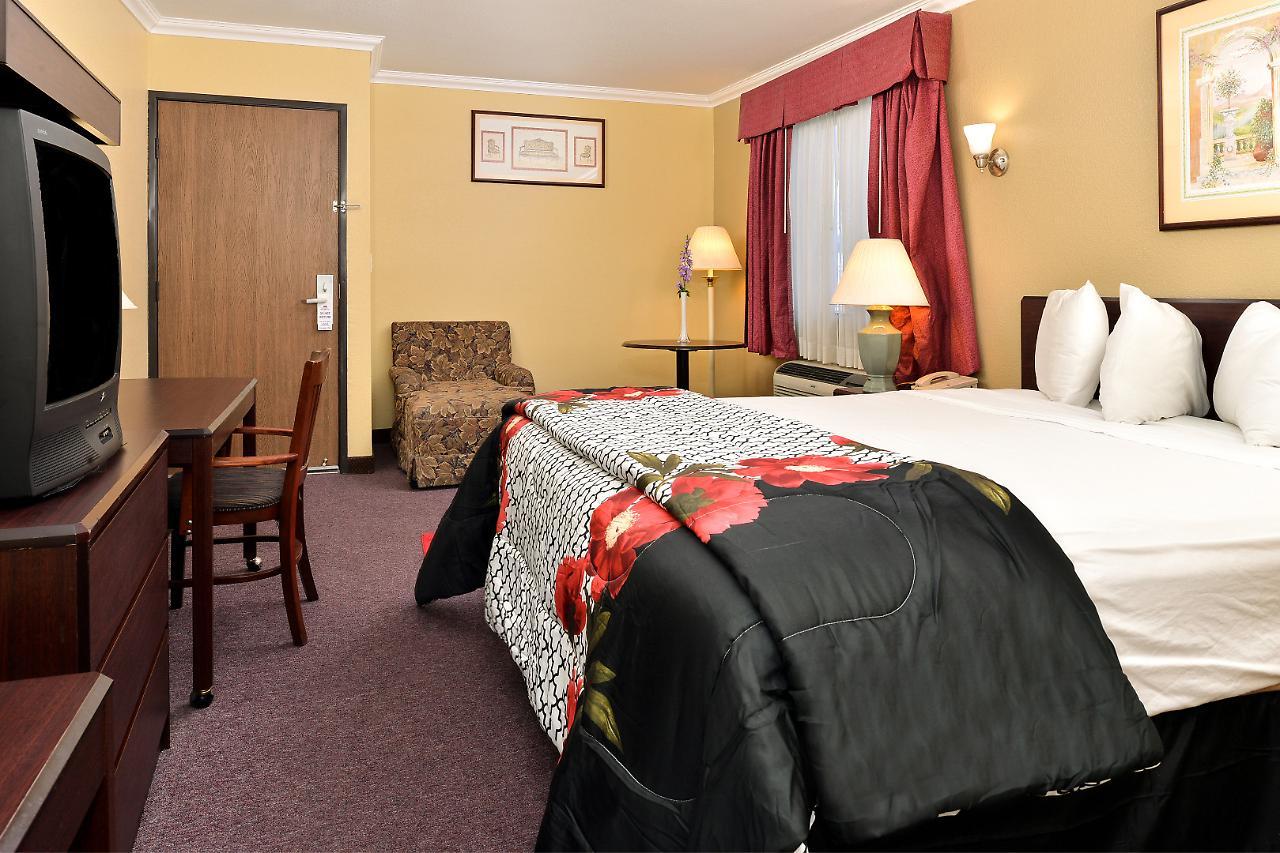 Americas Best Value Inn Pasadena Eksteriør billede